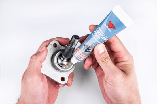 Ball bearing grease. Synthetic.